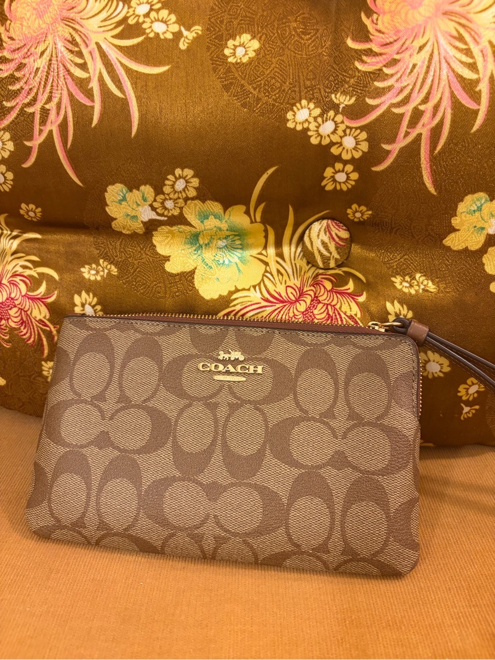 COACH Large Brown and tan Signature Wristlet